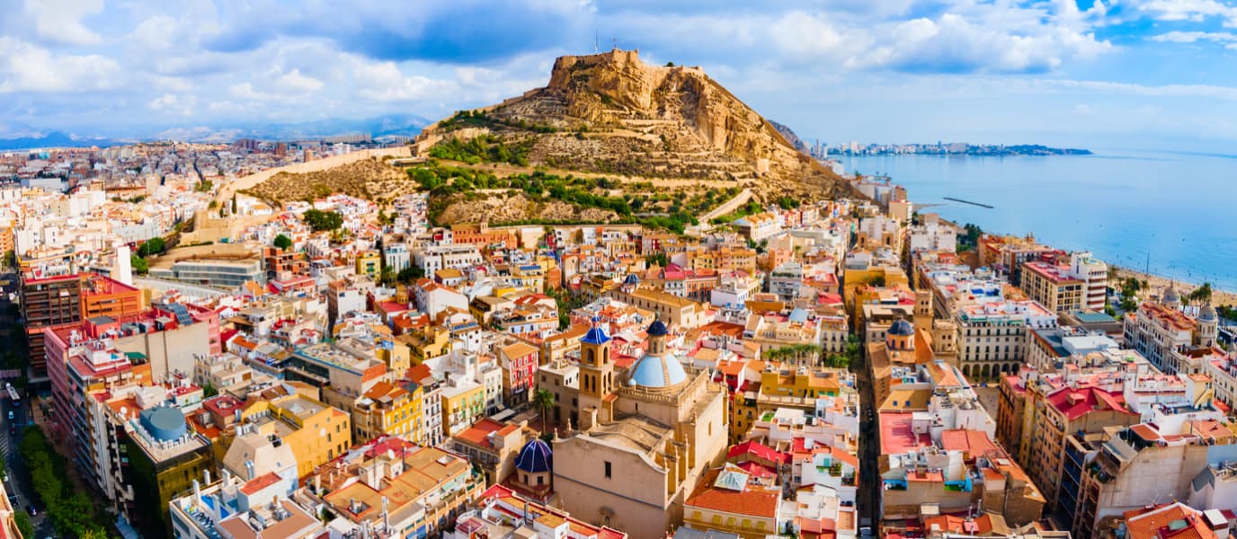 Gestoría inmobiliaria Alicante — Costa Blanca